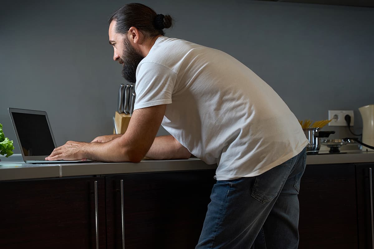 Chiropractor for bad posture in Tallahassee